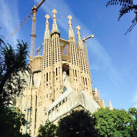 Apartment Bright Sagrada Familia Barcelone Extérieur photo