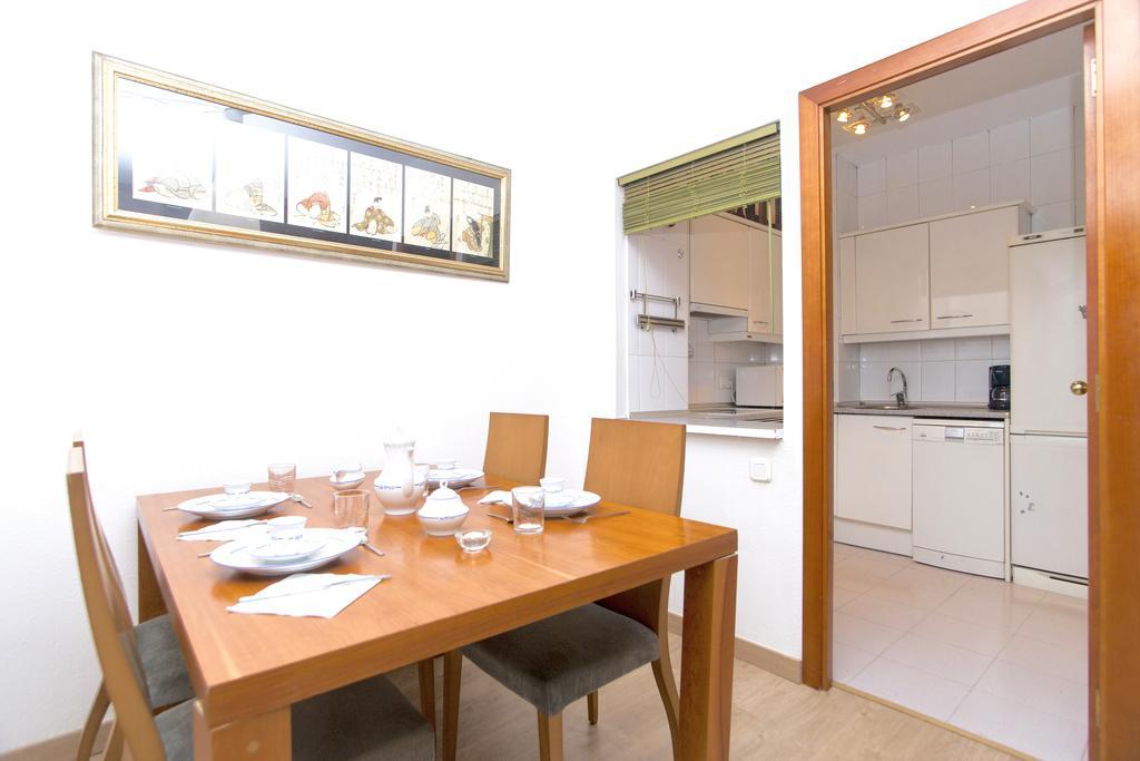Apartment Bright Sagrada Familia Barcelone Chambre photo