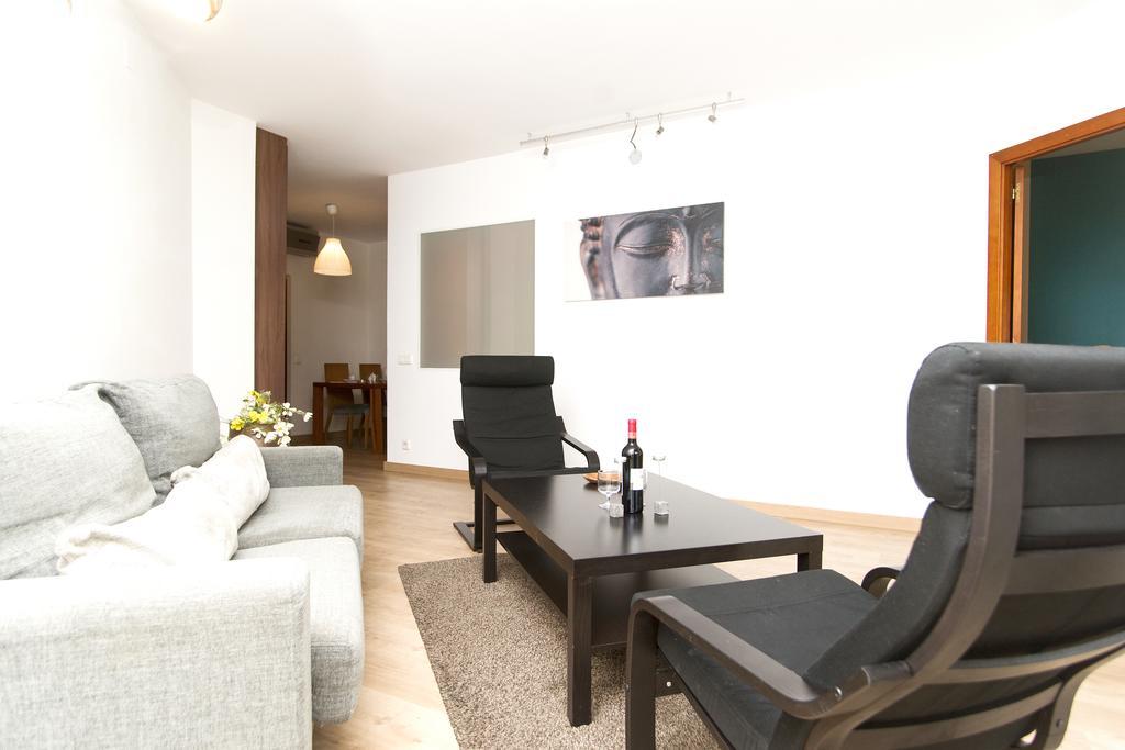 Apartment Bright Sagrada Familia Barcelone Chambre photo